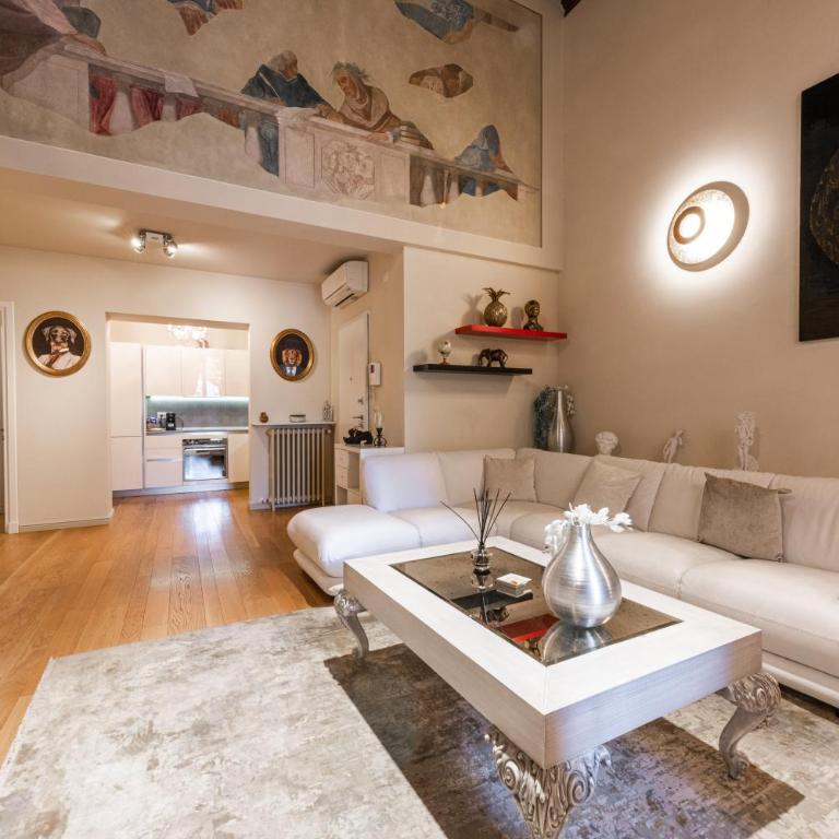 Tuscan Art by MMega - Three-Bedroom Apartment - 23