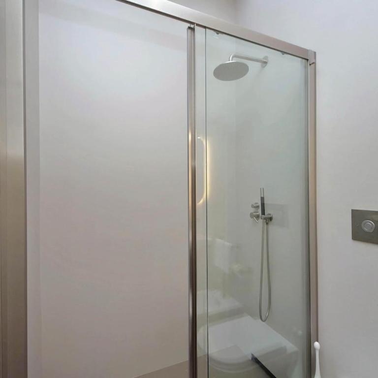 Suite Celadon- tre ampie camere con bagno privato - Appartement 3 Chambres - 32