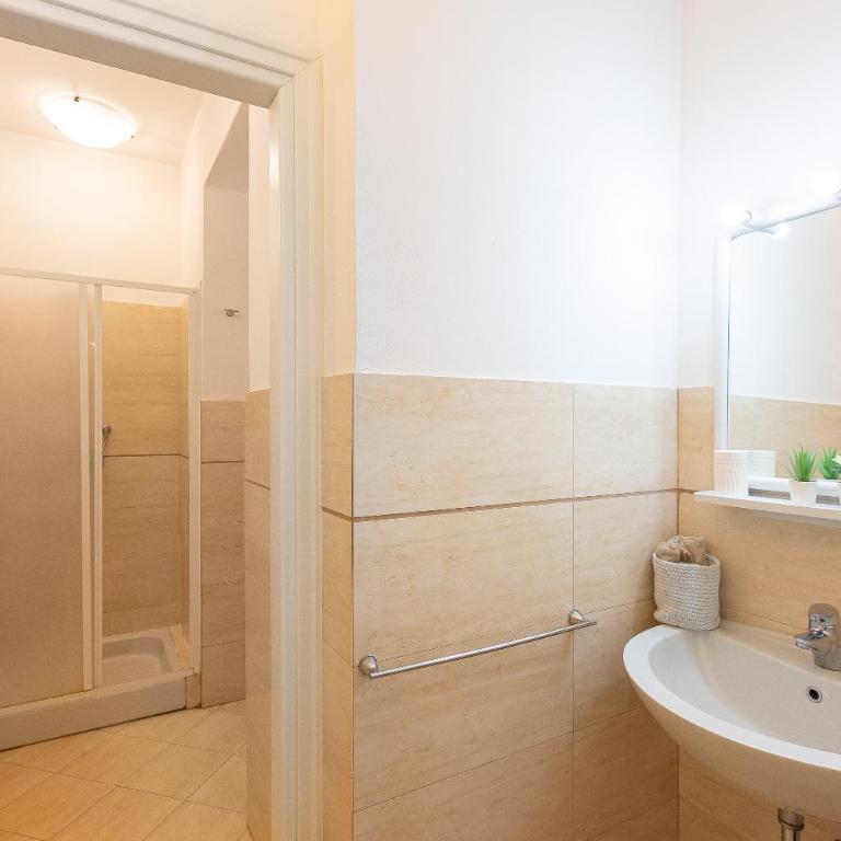 Donatello Rental in Florence - Room #1754223401 - 12
