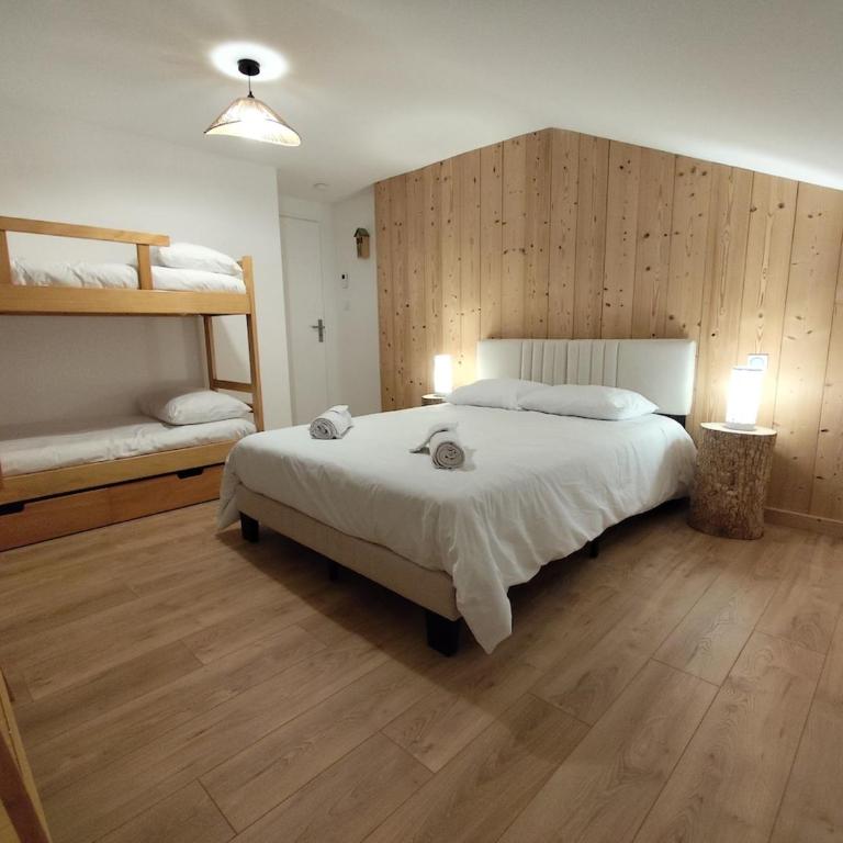 Maison entière au centre-ville de Gérardmer - Maison 1 Chambre - 32