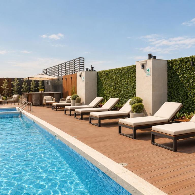 Urban-Heights Premium Apartments in Miraflores by Geko - One-Bedroom Apartment with Balcony - 3