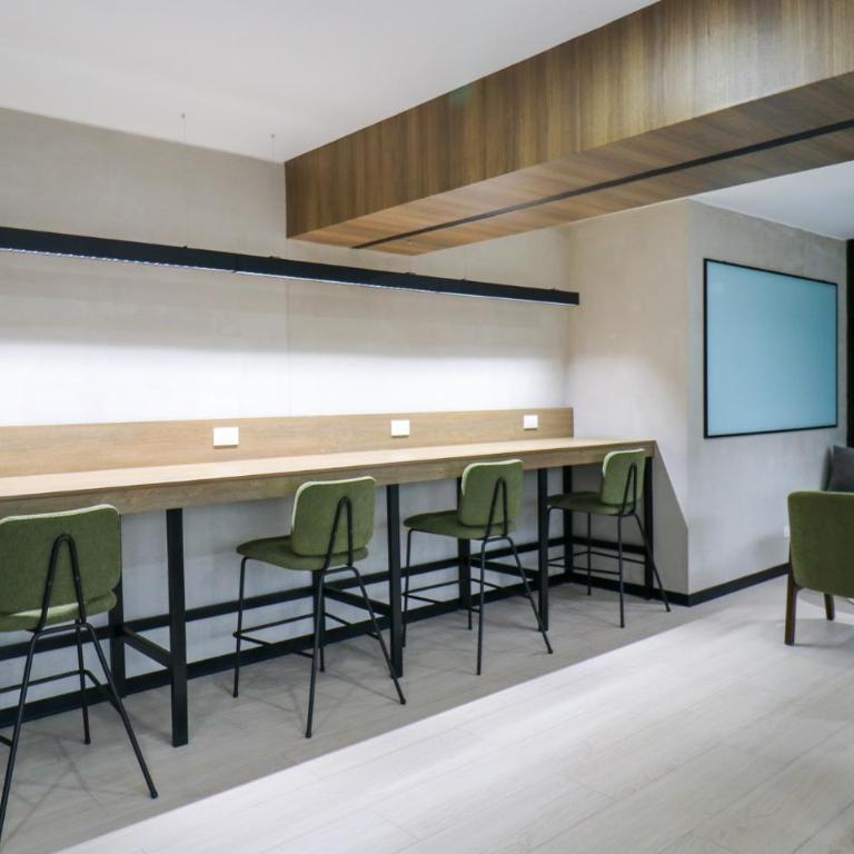 Urban-Heights Premium Apartments in Miraflores by Geko - One-Bedroom Apartment with Balcony - 7