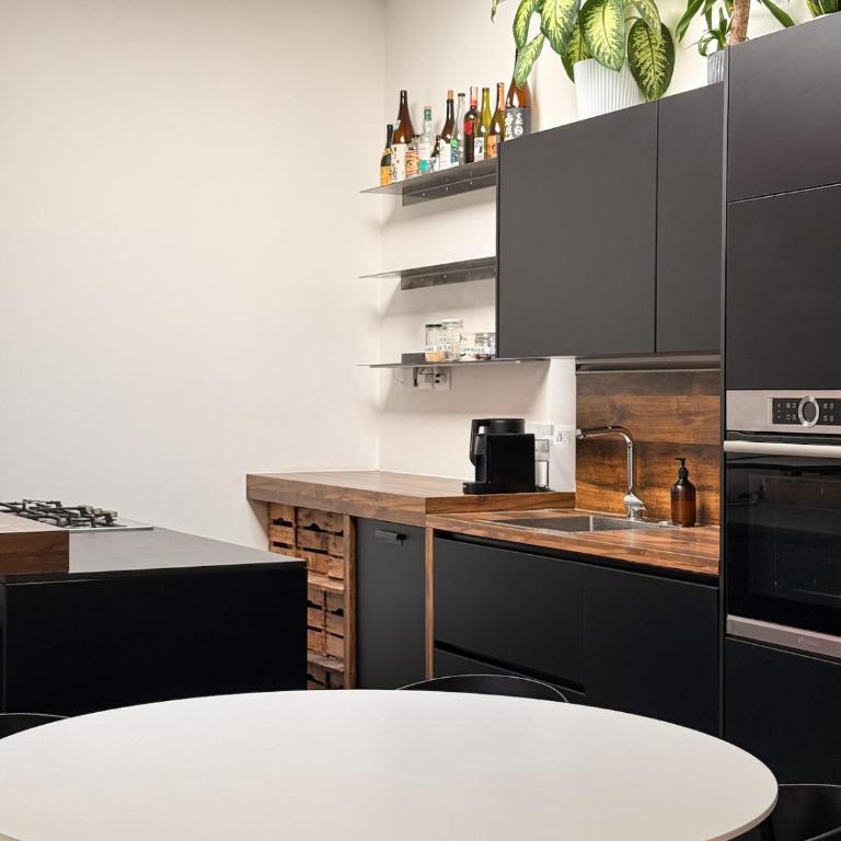 Loft Miyabi - Urban Retreat with Private Parking - Appartamento Loft con 2 Camere da Letto - 18