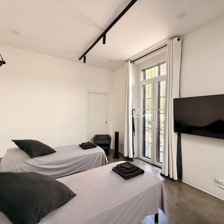 Loft Miyabi - Urban Retreat with Private Parking - Appartamento Loft con 2 Camere da Letto - 40