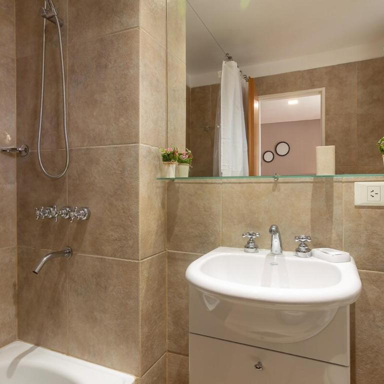 Bariloche Departamento Centrico Frey - Two-Bedroom Apartment - 20