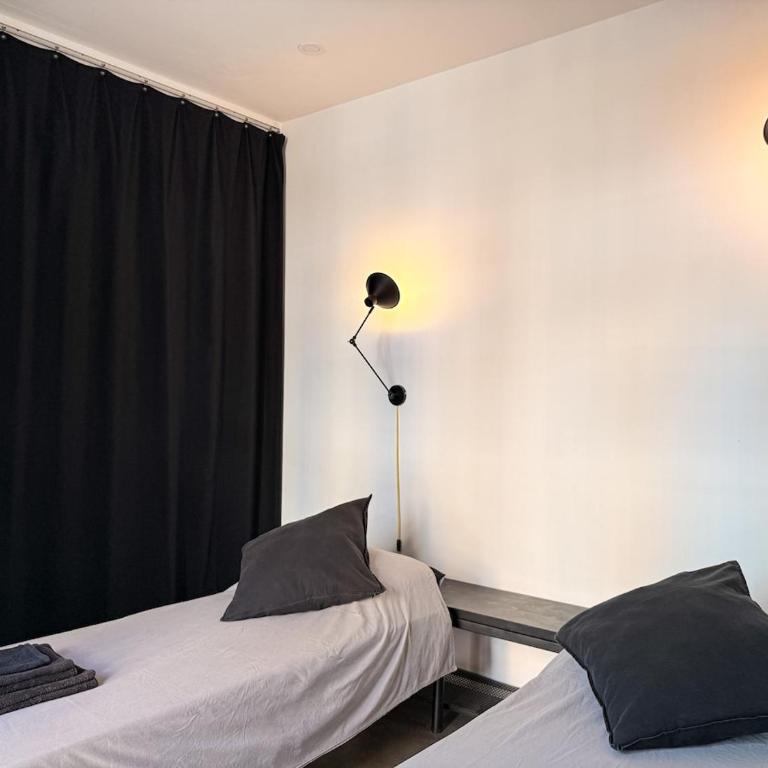 Loft Miyabi - Urban Retreat with Private Parking - Appartamento Loft con 2 Camere da Letto - 43