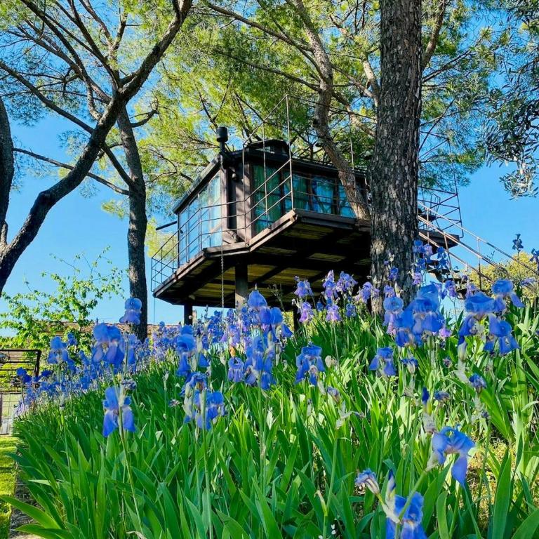 Charming hideaway in an artists' hamlet - Room #1754284901 - 23