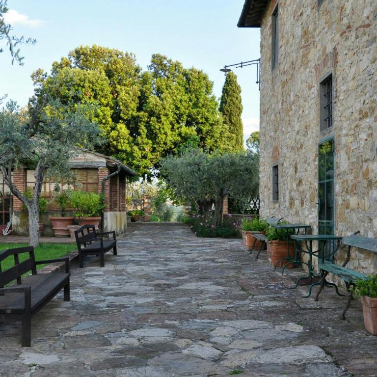 Charming hideaway in an artists' hamlet - Room #1754284901 - 34