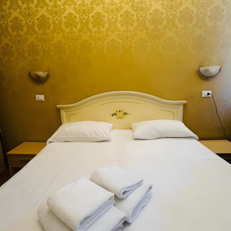 Hotel Airone Venezia - Standard Zimmer mit Queensize-Bett - 3