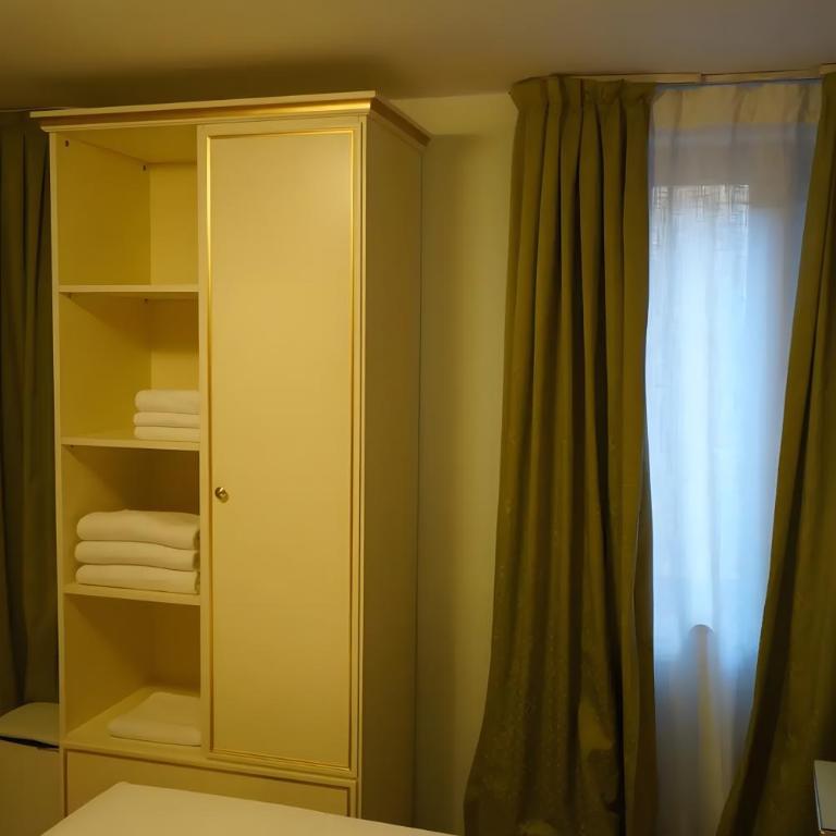Hotel Walter Venezia - Dreibettzimmer - 8
