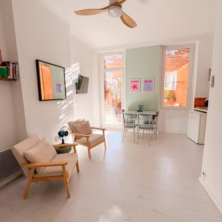 Appartement avec terrasse & mezzanine Cœur du 6ème - La Plaine - Appartement - 18
