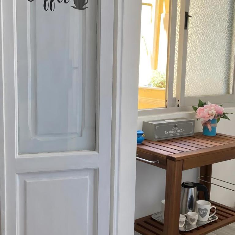 Casa Nati Livorno - Superior One-Bedroom Apartment with Balcony - 15