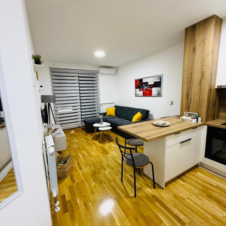 Atmartments EtnA Bulevar, Free Private Parking - Appartement 1 Chambre - 9