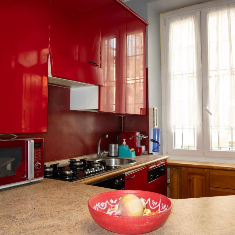 Red&Cozy Apartment with Jacuzzi in Milan Central Station - Appartement 2 Chambres - 23