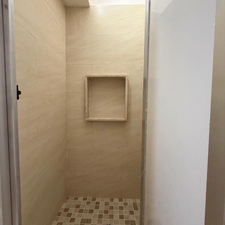  - Room #1754359101 - 15