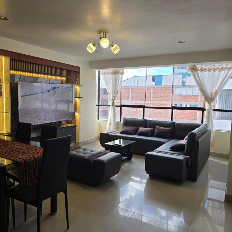 Alamos Sky - Three-Bedroom Apartment - 1