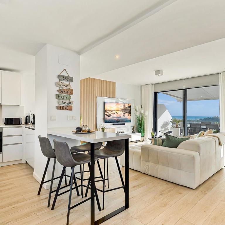 One80 Residences New Modern Luxury Penthouse with amazing sea view and private jacuzzi - Appartement - 5
