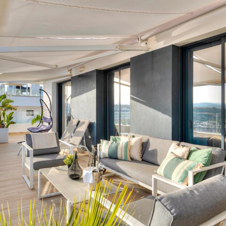 One80 Residences New Modern Luxury Penthouse with amazing sea view and private jacuzzi - Appartement - 15