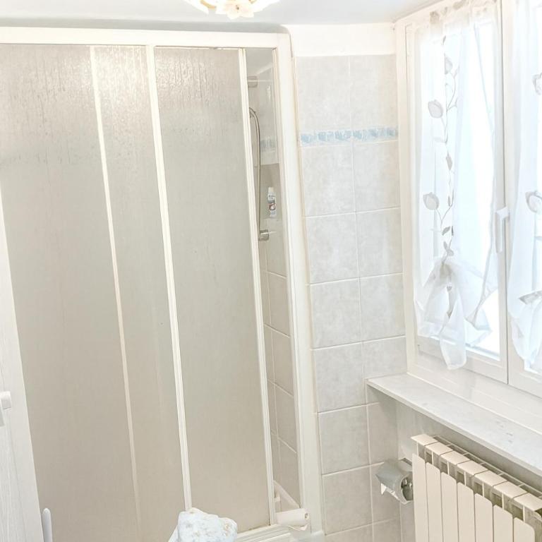  - Room #1754451301 - 11