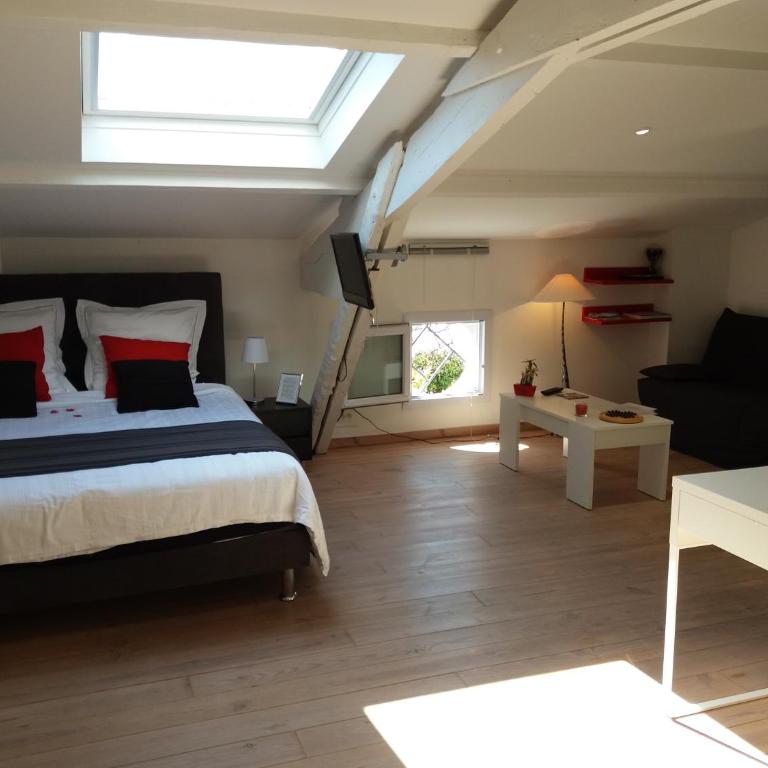 Chambres d'Hôtes LA PASTOURELLE Royan centre - Comfort Double Room with Private Bathroom - 21