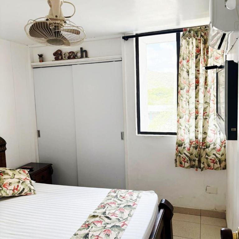 Rodadero Apartamento Céntrico con Piscina - Apartamento de 2 dormitorios - 11