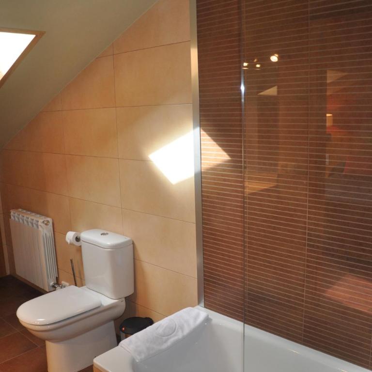Apartaments Turístics Puigcerdà - La Closa - Deluxe Duplex Apartment (6 Adults) - 8