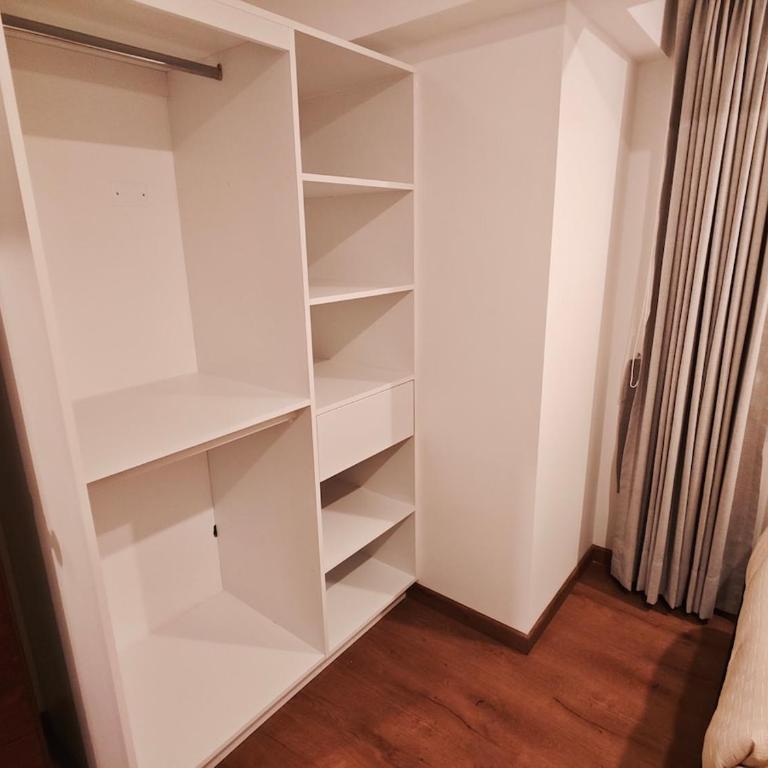 Modern apartment near Plaza de Armas - Three-Bedroom Apartment - 2
