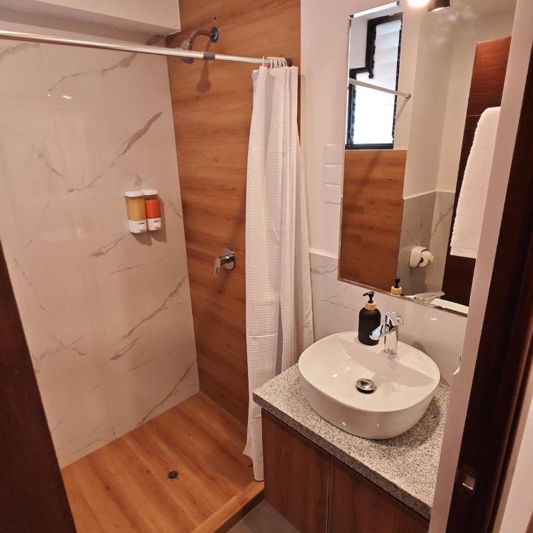 Modern apartment near Plaza de Armas - Three-Bedroom Apartment - 7