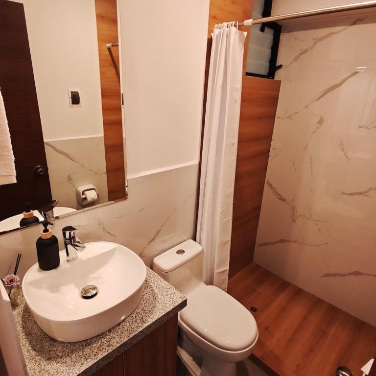 Modern apartment near Plaza de Armas - Three-Bedroom Apartment - 24