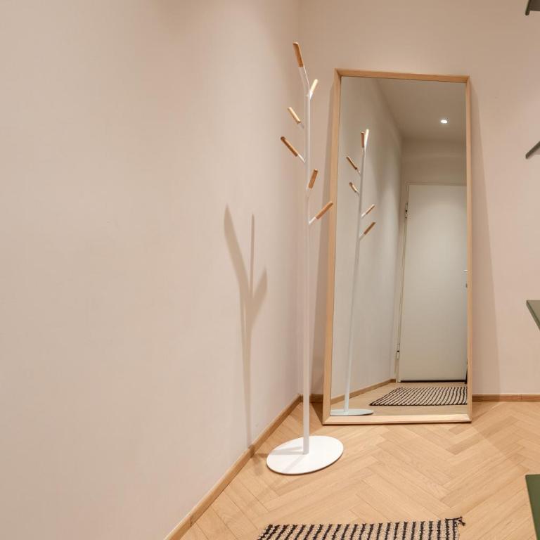 Comfort Home - 3 stops to Duomo - free storage - Appartement 1 Chambre - 32