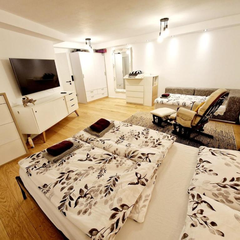 Comfort & Location Trade Fair & City Center - Room #1754803901 - 17