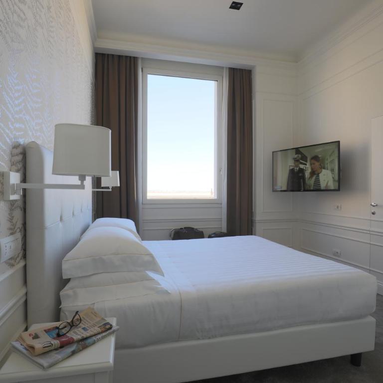Grand Hotel Palace - Camera Executive Matrimoniale/Doppia con Letti Singoli con Vista Mare - 8