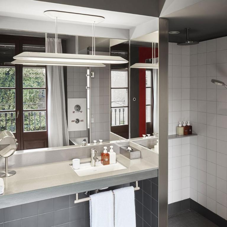 Casa Camper Barcelona - Camper Corner Suite - 7