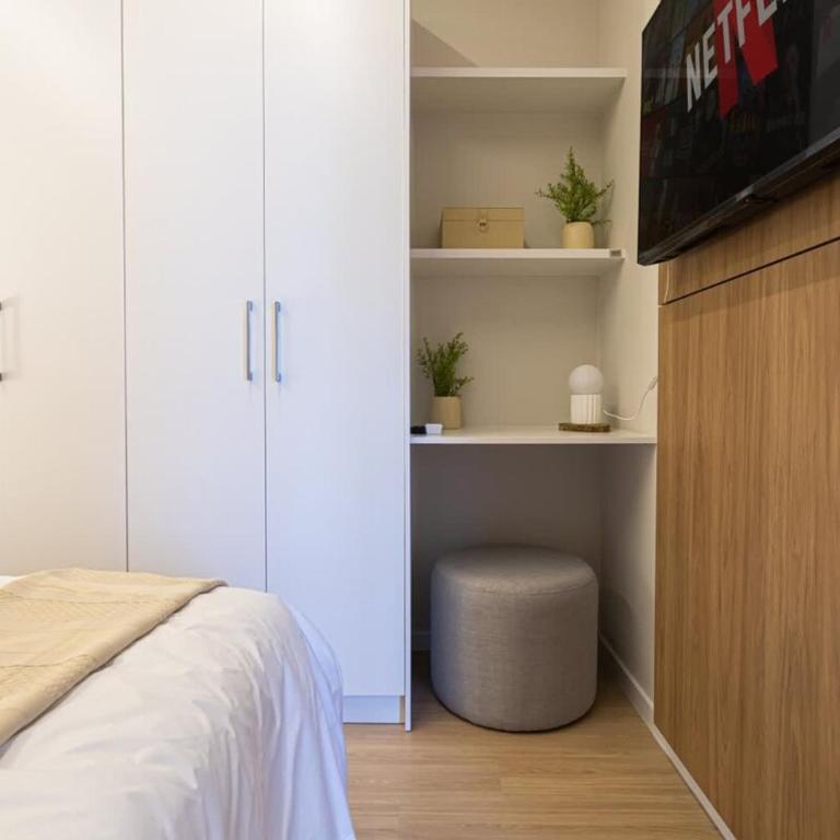 Prime Location - 2Bdr Apt at Petra Tower - Apartment - 15