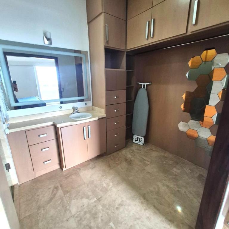 Marina Platino Plus #6 - Cafe Luxury - Apartamento de 2 dormitorios - 24