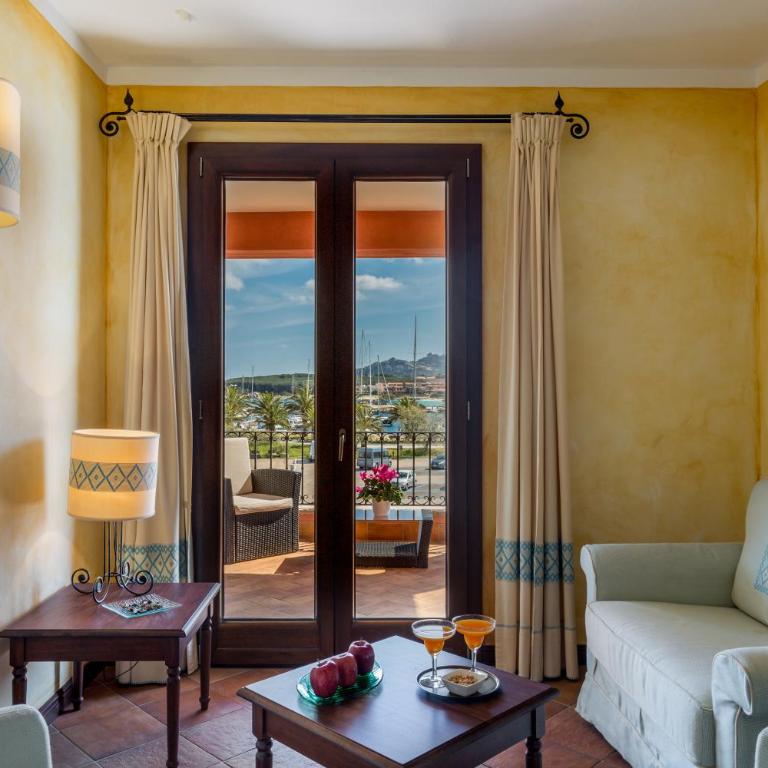 La Vecchia Fonte Boutique Hotel - Royal Spa Suite with Sea View - 8