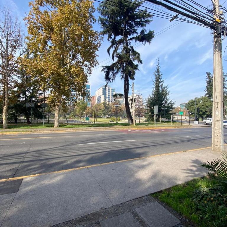 A pasos de Sky Costanera 10 pax parking - One-Bedroom Apartment - 15
