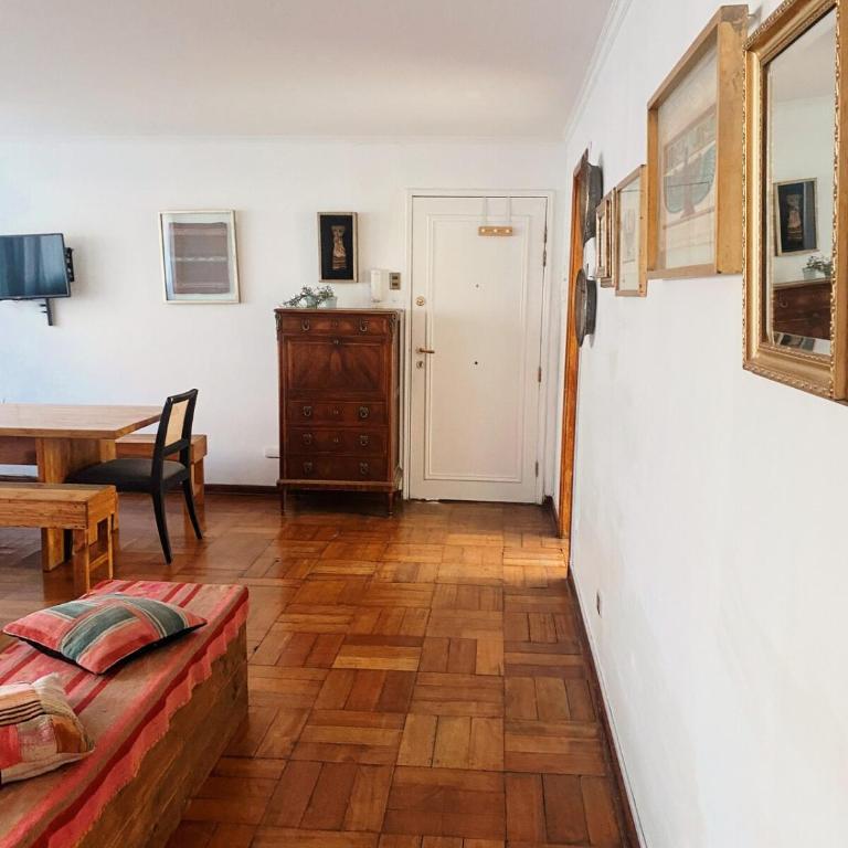 A pasos de Sky Costanera 10 pax parking - One-Bedroom Apartment - 69