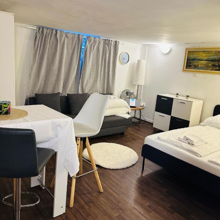Souterrain mit privatem Parkplatz - Superior Apartment mit 1 Schlafzimmer - 4