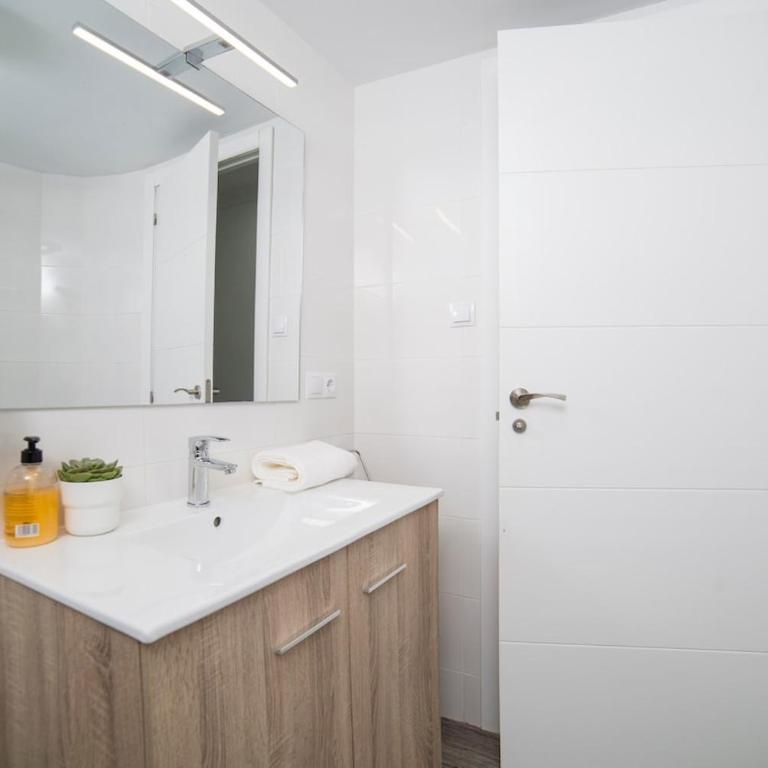 Reina Apartment - Appartamento con 2 Camere da Letto - 26