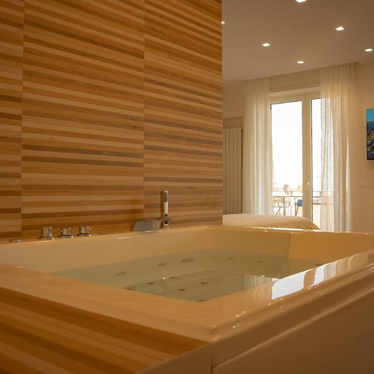 Libera Luxury Suite, Idromassaggio e Vista golfo - Apartment mit 2 Schlafzimmern - 5