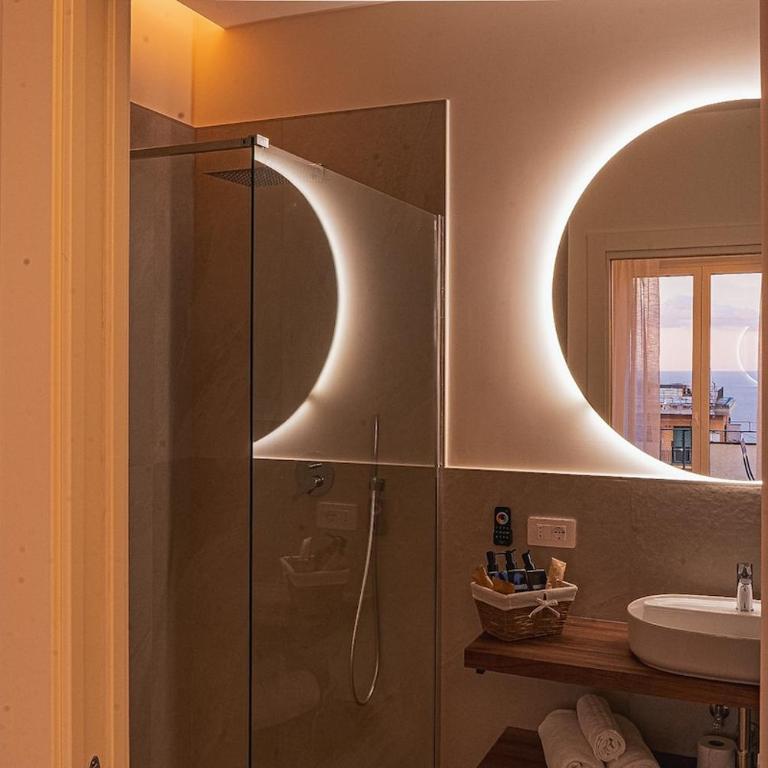 Libera Luxury Suite, Idromassaggio e Vista golfo - Apartment mit 2 Schlafzimmern - 10