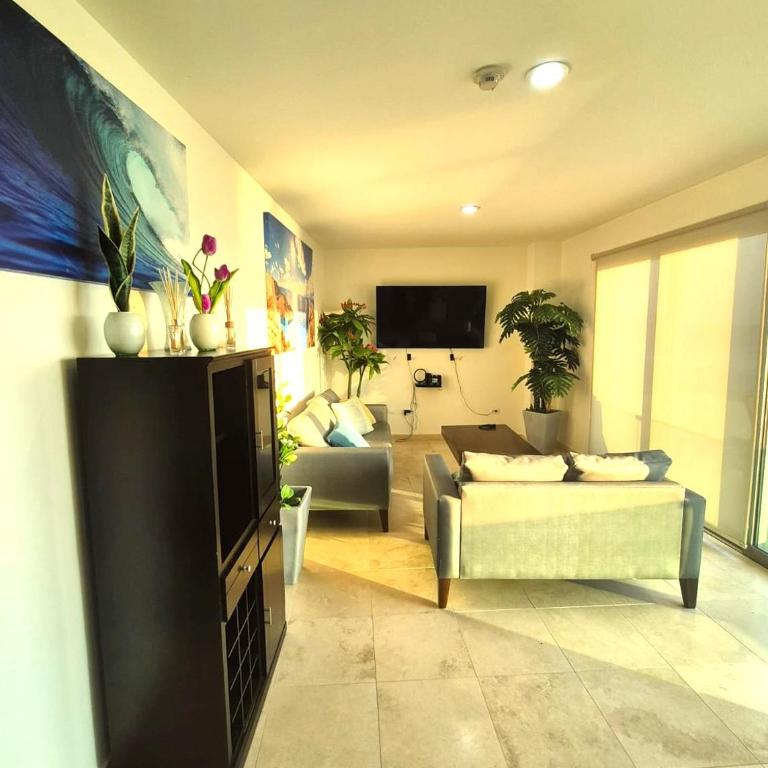 Torre Brujas Azul Pacífico - Orilla Playa -Alberca - Two-Bedroom Apartment - 18