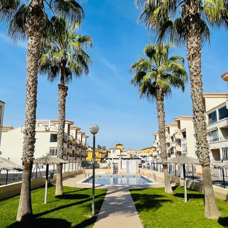 2 Swimming Pools, 6 people, Close to City Centre, Palm and Swimming Pool View - Apartment mit 2 Schlafzimmern - 13