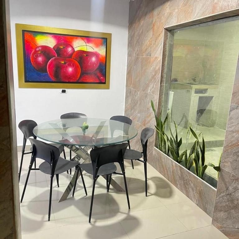 Apartamentos Ruiz - Apto 01 - Apartamento de 3 dormitorios - 2