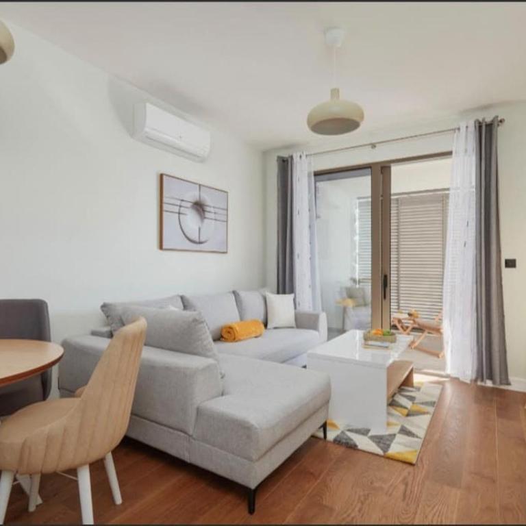 Tivat-Gate Apartment near Airport and City Center - Apartman sa 1 Spavaćom Sobom - 10