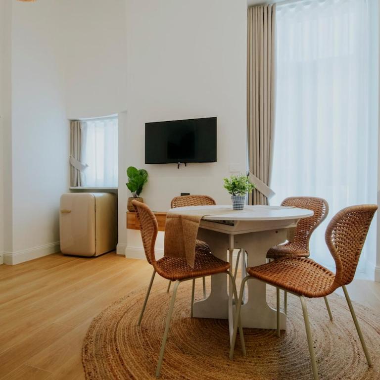 Luxury Apartment Duomo, Historic Centre, 2 bath, B - Apartment mit 2 Schlafzimmern und Balkon - 2