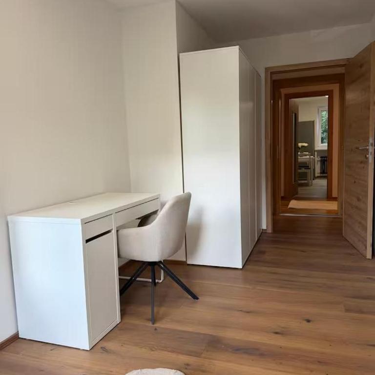4-Bedroom Apartment - 10 Minutes from Oktoberfest - Appartamento con 1 Camera da Letto - 18