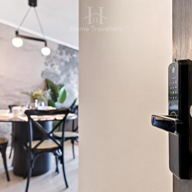 HT Modern apartment in Las Condes with a terrace - Two-Bedroom Apartment - 2