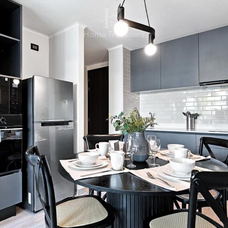 HT Modern apartment in Las Condes with a terrace - Two-Bedroom Apartment - 12